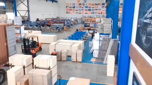 一支科技團隊研發(fā)的全自動洗車機發(fā)貨